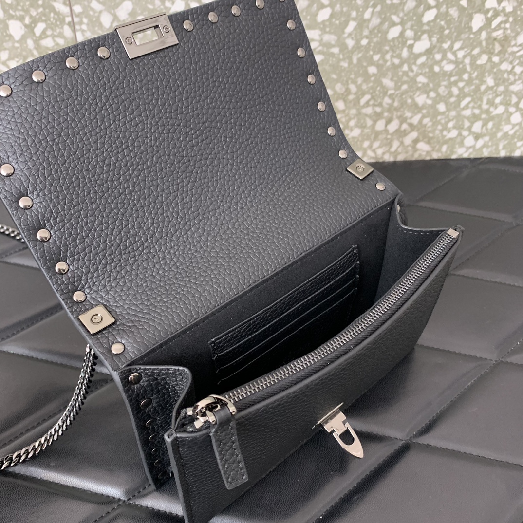 Valentino Garavani Rockstud Small Shoulder Bag in Black Grainy Calfskin